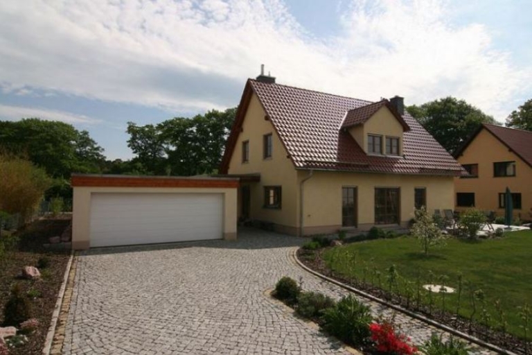 gemuetliches-landhaus-mit-keller-und-garage2c-radebeul2c-stadtrand2
